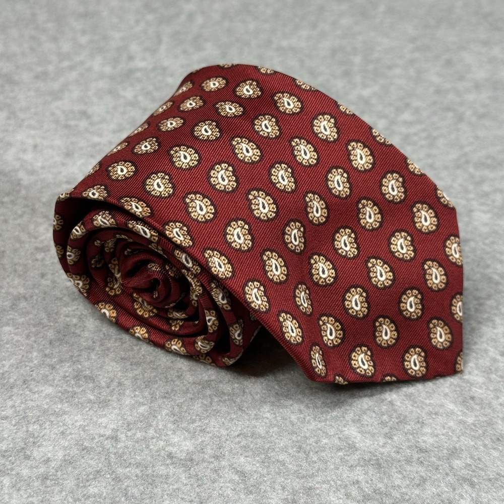 Vintage Bloomingdale's Silk Tie Red Paisley Made in England Necktie 56x2.8in